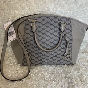 Original with tags MK purse!
